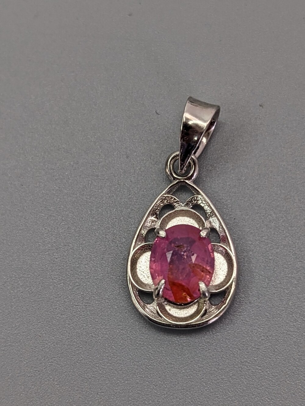 🆕 Natural Purplish Pink Sapphire Pendant 0.76ct Sterling Silver Tanzania